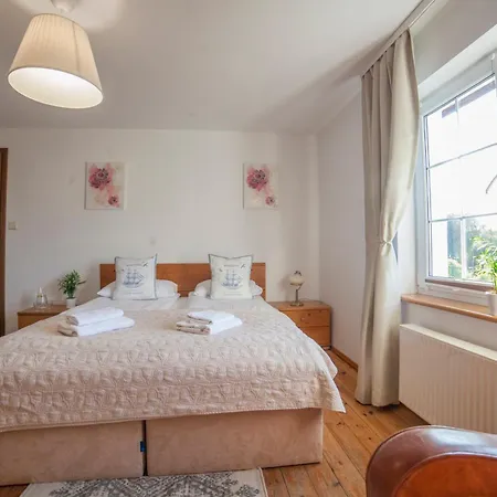 Goscinne Marii - Dawne Ilse بيت ضيافة